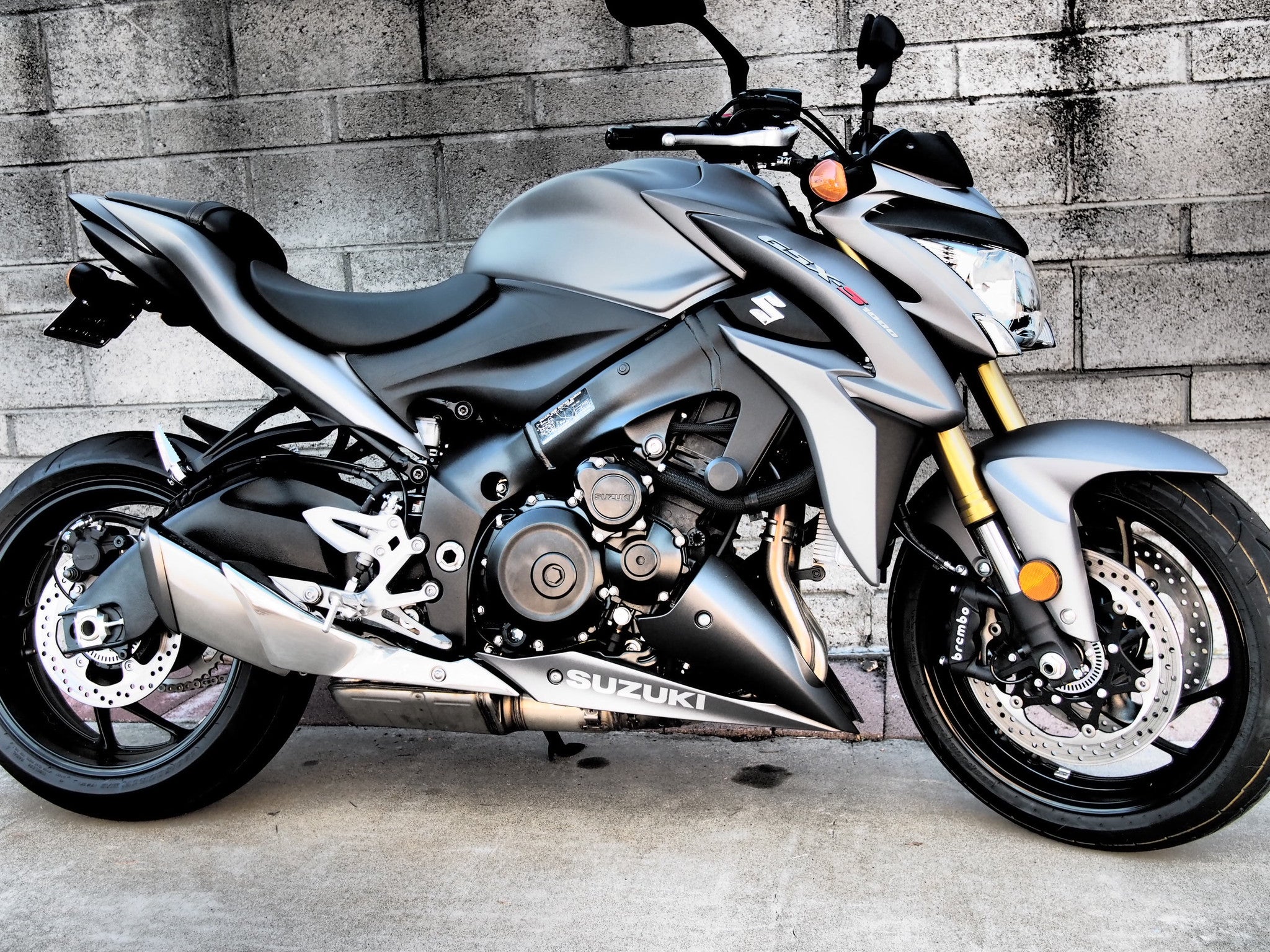 GSX-S1000 - SUZUKI